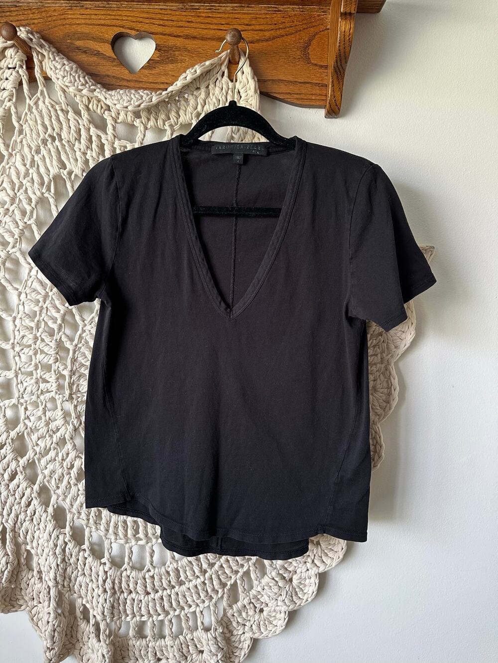 Veronica Beard Pima Cotton Black V Neck T-Shirt Size Small